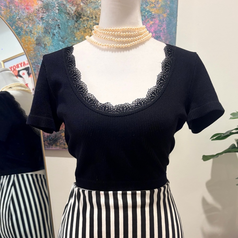 Stradivarius ASOS Stretchy Black Lace Trim Top size XL